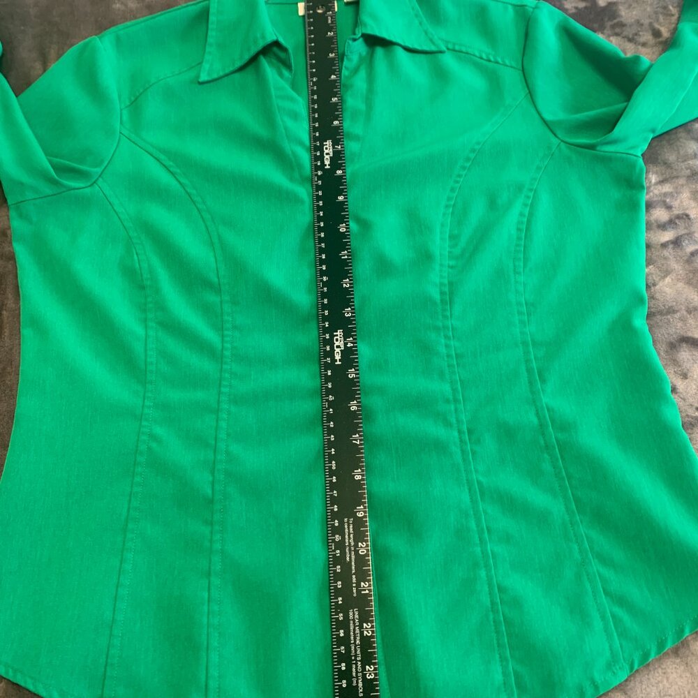 Cato's Blouse - Picture 5 of 13